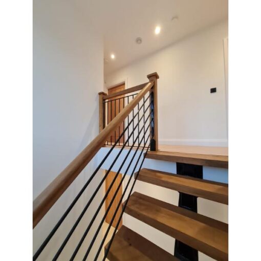 Oak Stairs & Newel Posts (3)