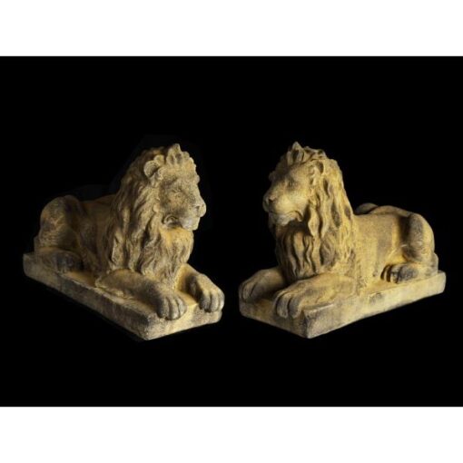 Langport Lions – Pair – EG029