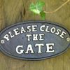 Please close the gate - black - cast iron