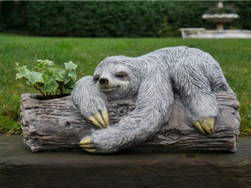 Sloth - planter - lying flat