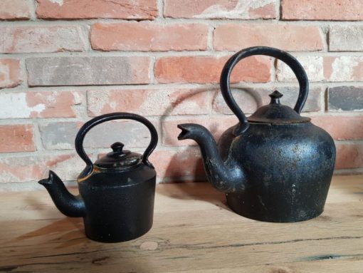 Kettle - Cast Iron