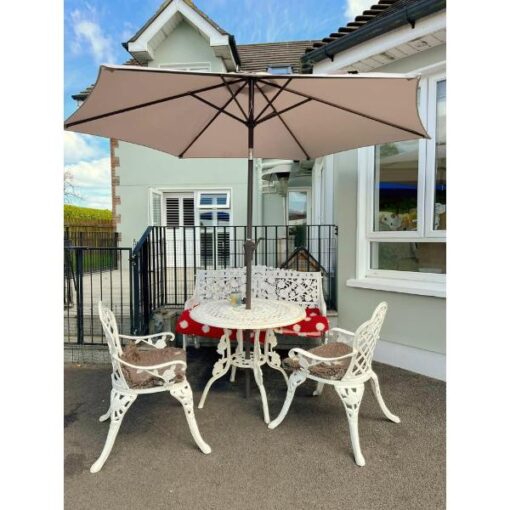 Dealer Bench, Table, Chairs with arms