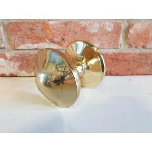 Door Handle - Curved - Brass - 1