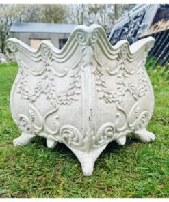Ornate Square Planter Cast Iron H225 (2)