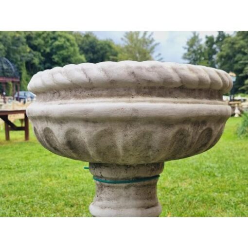 Bird Bath Large Twist GL BB033 (1)