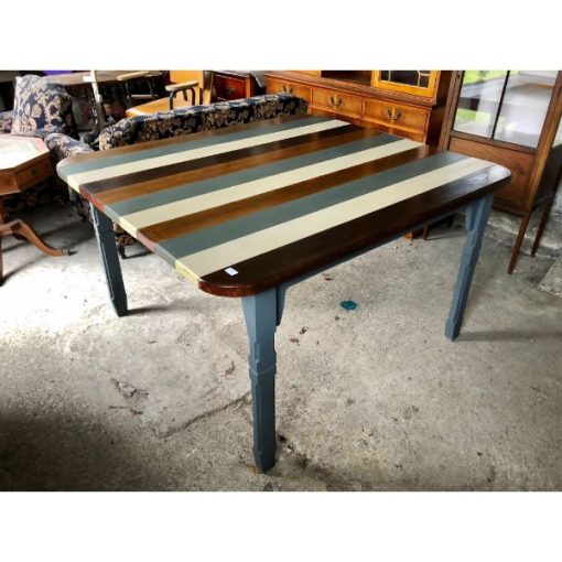 Kitchen Table - Striped - 1b