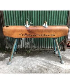 Pommel Horse - Continental - 1f