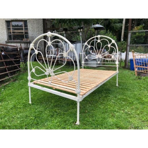 Bed 1 - Large Ornate Single Bed - 1i