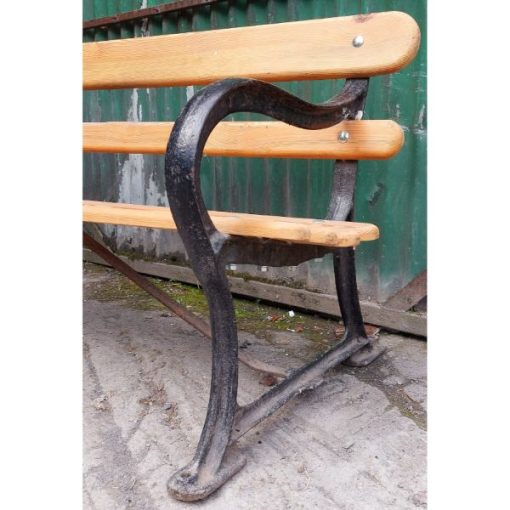 Park Bench with Cast Iron Ends - KAS68b