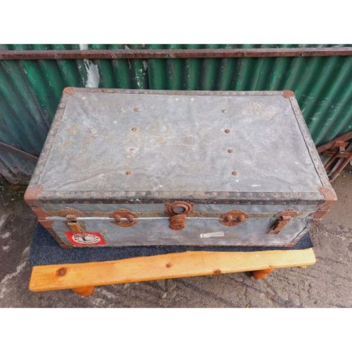 Vintage Travel Trunk - KAS140j