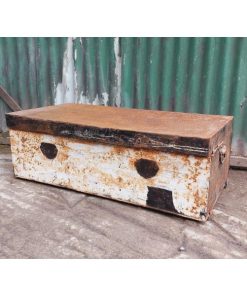 Vintage Metal Trunk - KAS219b