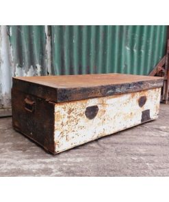 Vintage Metal Trunk - KAS219a