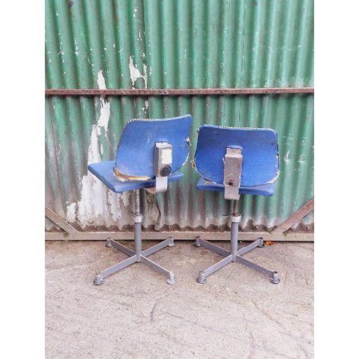 Pair of vintage swivel desk chairs - KAS269n