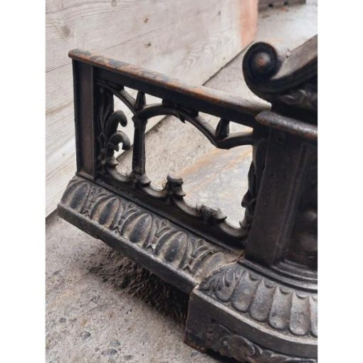 Cast Iron Fire Fender - KAS320b