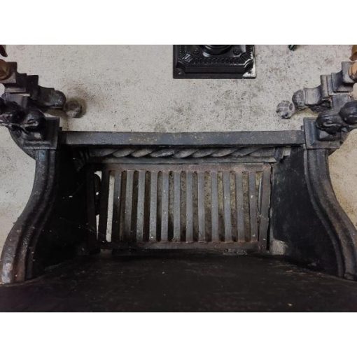 Large Georgian Cast Iron Fire Grate - KAS310d