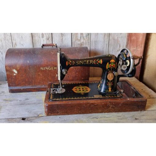 Singer sewing machine No. 66 - KAS514a