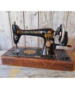 Singer sewing machine No. 66 - KAS514b