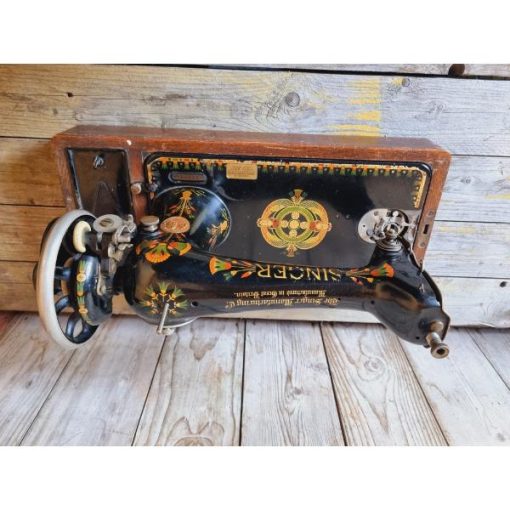 Singer sewing machine No. 66 - KAS514c