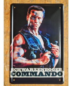 Arnold Schwarzenegger Commando HS560