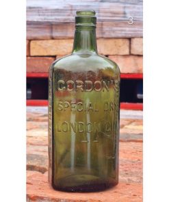 Gordon's Gin Bottle 3 KAS552 (1)