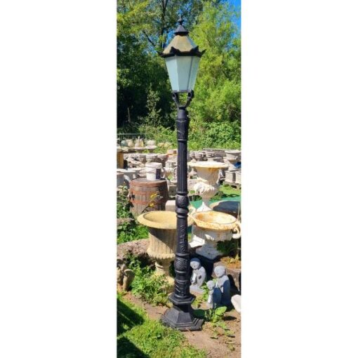 8ft Avenue Light CH-R-011 (1)