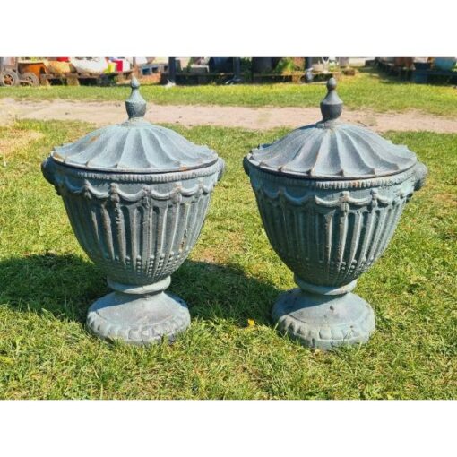 Urn with Lid CH-R-350A (1)