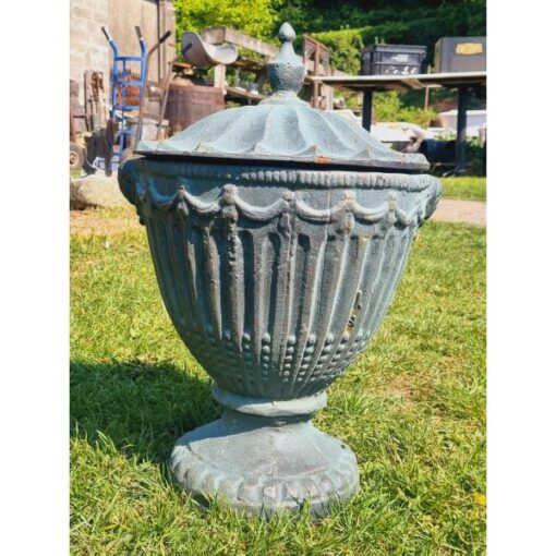 Urn with Lid CH-R-350A (3)