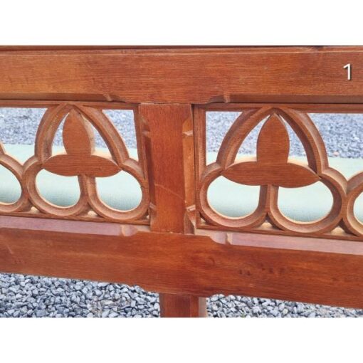 Pugin Pew KAS789 (1)