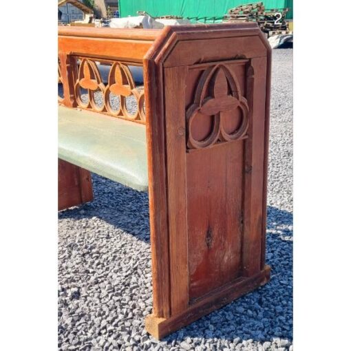 Pugin Pew KAS790 (8)