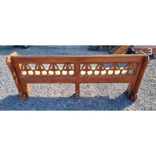 Pugin Pew KAS791 (1)