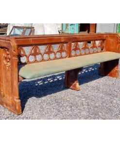 Pugin Pew KAS791 (6)