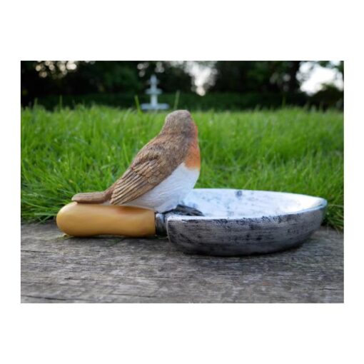 Bird Feeder Robin on Spade D7536(4)