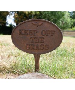Keep off the Grass Rusty D11110