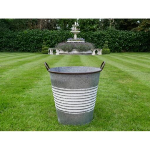 Planter D9479(3)