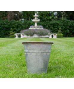 Planter D9482(3)