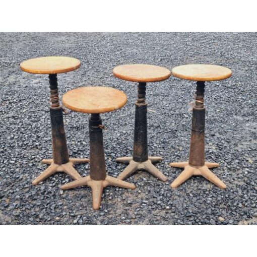 Set of 4x Singer Stools KAS837 (4)