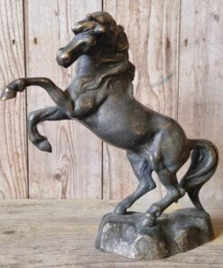 Horse Raising Back statue H339 (1)