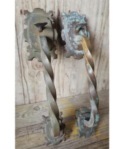 Pair of Brass Thumb Latch Door Handles KAS980 (1)