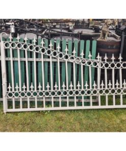 Pair of Entrance Gates 14ft KAS971 (2)