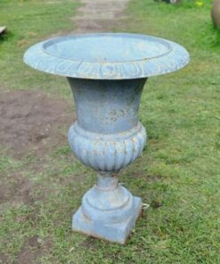 Cast Iron Urn KAS1248 (1)