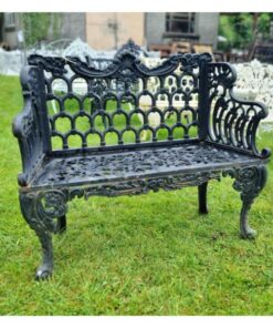 Small Horseshoe Bench Black CH R 725 B (1)