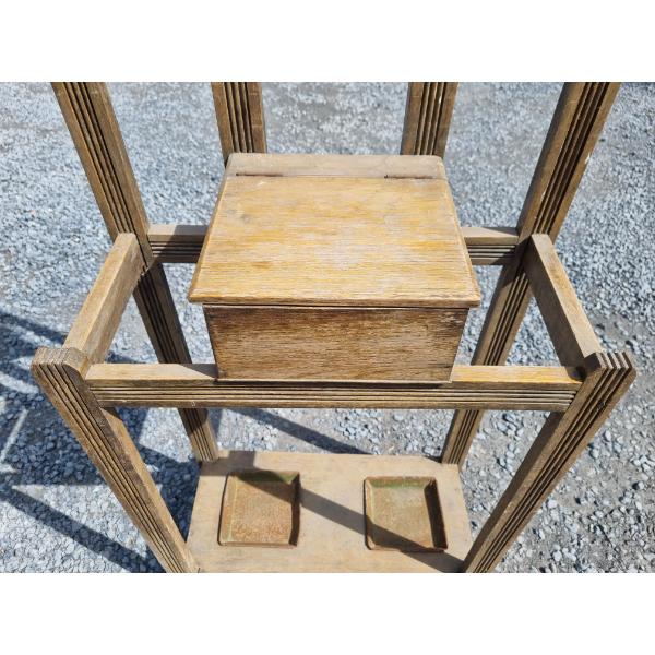 Timber Hall stand KAS1281 (3)