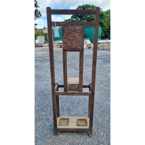 Timber Hall stand KAS1281 (8)