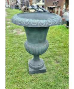 Urn Large Cast Iron CH R S022A (1)